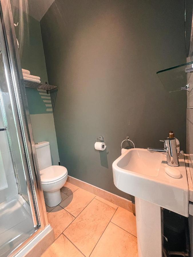 The Blue Door Apartment Cahersiveen Dış mekan fotoğraf